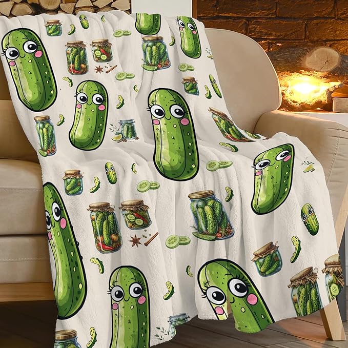 Pickle Fleece Blanket Funny Pickled Cucumber Throw Blankets for Girls Women Super Soft Warm Flannel Cartoon Food Throws Gifts for Kids Cozy Fuzzy Plush Stuffed Couch Bed Bedding Decor 80"x60"