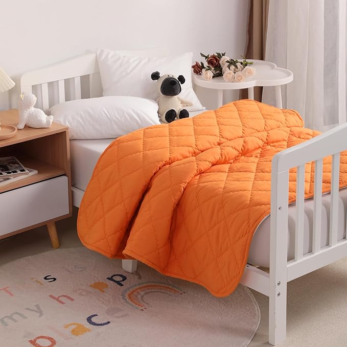 FLXXIE Machine Washable Microfiber Down Alternative Toddler Comforter, Super Soft and Lightweight Kids Crib Quilted Blanket for Stroller, Travel, 39x47 Inches, Orange