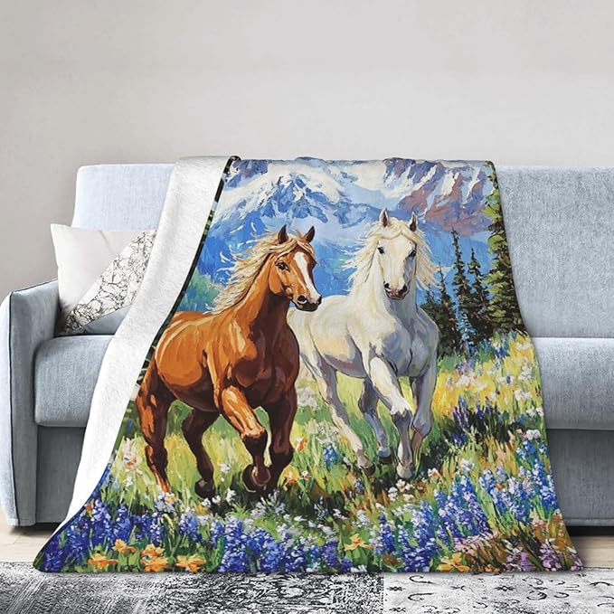Horse Blanket Horses Decor Throw Blanket Super Soft Flannel Lightweight Fluffy Plush Fuzzy Fleece Animals Blanket Gifts for Horse Lover Girl Woman Boys Kids Adults Man for Bed Sofa 50"X60"