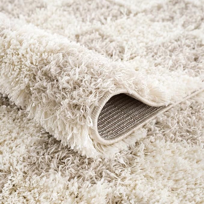 Hauteloom Atira Hallway, Kitchen Runner Rug - Contemporary - Plush Pile - Cream, Light Beige, Light Brown - 2'7" x 13'11"