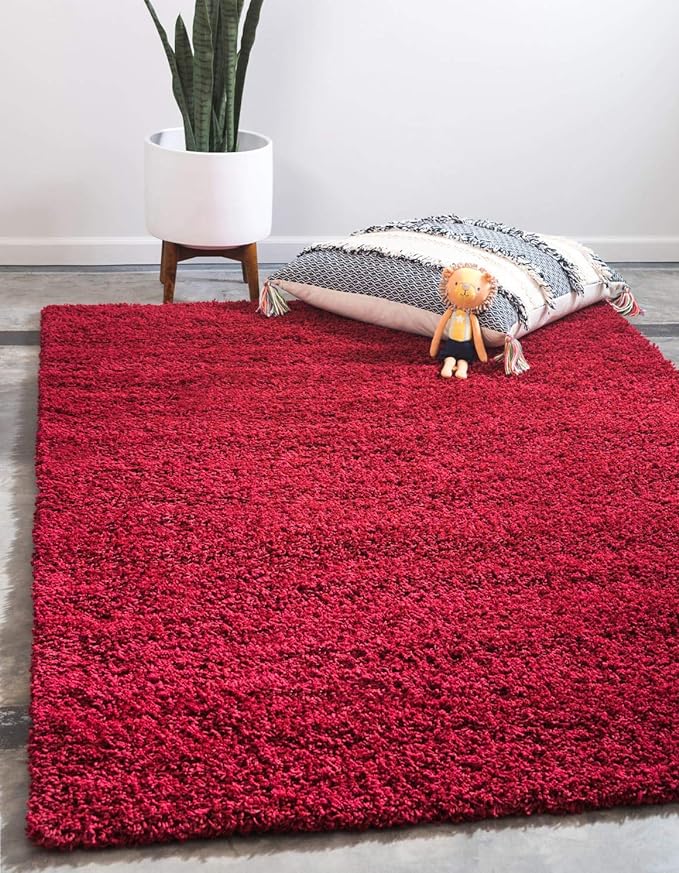 Unique Loom Solid Shag Collection Area Rug (6' 1" x 9' Rectangle, Cherry Red)