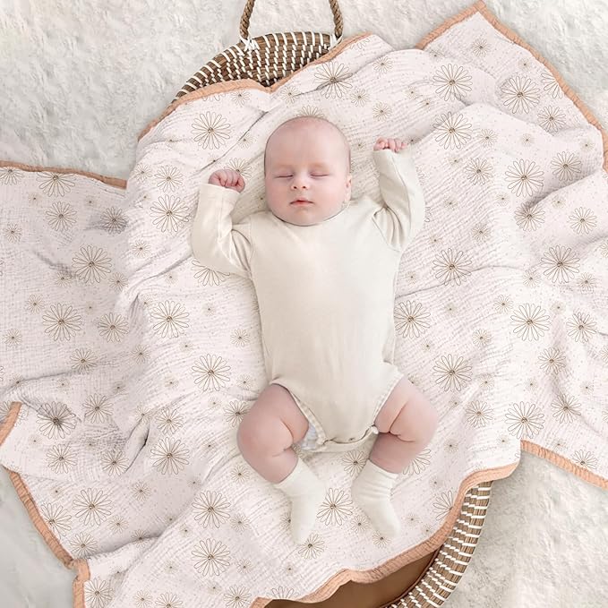 lulumoon Muslin Quilt Blanket, Crib Blanket for Baby and Toddler,47x47 Inches(Pink Daisy)