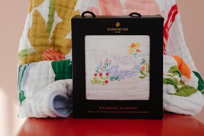 CLEMENTINE KIDS Garden Goose Swaddle