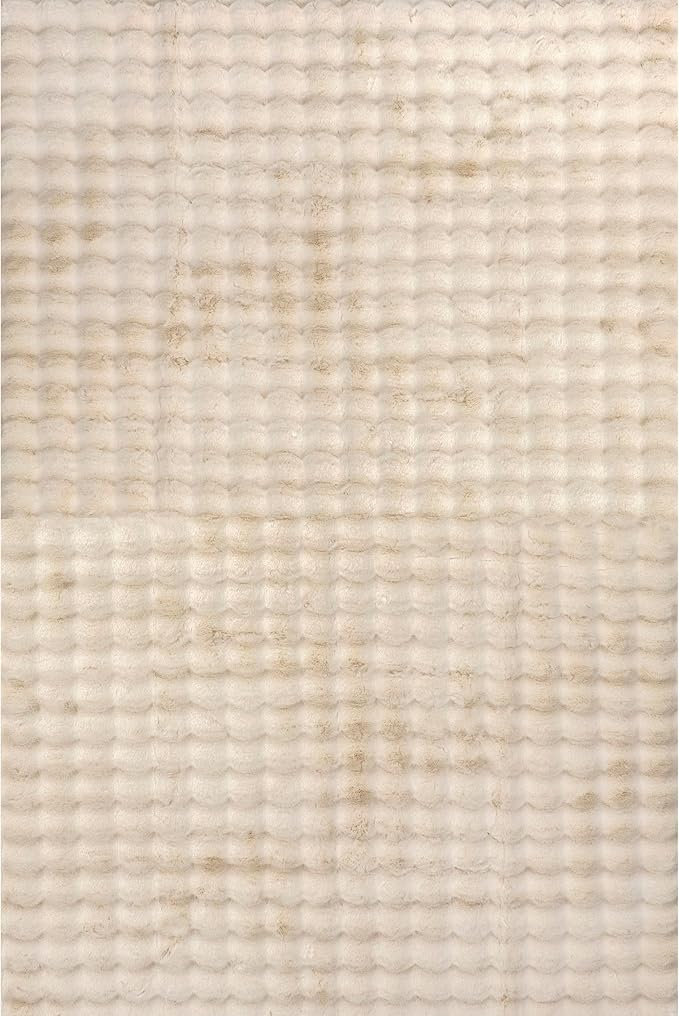 nuLOOM Jeni Beige, 3' x 5', Solid Faux Rabbit, Fluffy and Cozy, High Traffic, Stain Resistant, Easy Clean, Durable Washable Area Rug for Bedroom, Living Room, Dining, Den, Foyer, Entryway