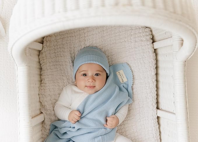 Luxe Collection 100% Organic Luxury Knit Baby Blanket + Hat Gift Set (Sky Blue)