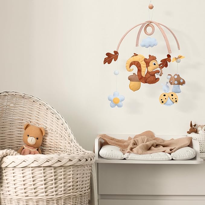 Woodland Nursery Mobile, Felt Squirrel with Mushrooms, Acorns, Leaves and Cloud, Baby Crib Mobile, Forest Theme Hanging Decor