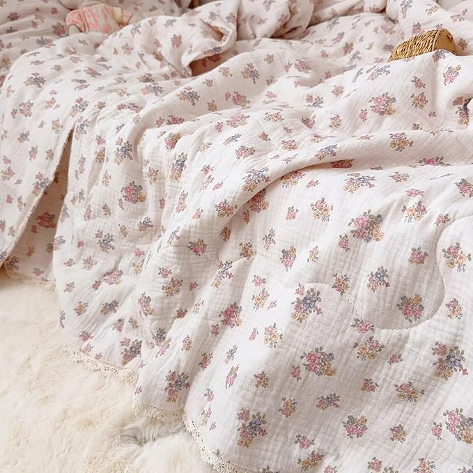 BuLuTu Retro Design Tuberose Flower Quilt Blanket for Toddler Girls Chic Floral Crib Comforter Soft Gauze Toddler Bedding Lightweight Comforter for All Seasons, Machine Washable, 60x78 Inches