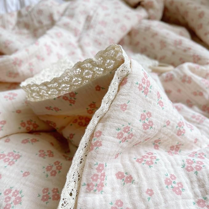 BuLuTu Pink Floral Kids Quilts Full Bed Comforter for Girls Teens Cotton Muslin Quilted Blanket with Chic Lace Edges Reversible Galsang Flower Pattern Quilt, 1 Piece, 79"x90"