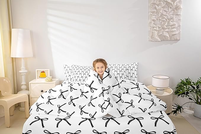 7 Pieces Cartoon Bowknot Kids Comforter King Size,Bow Tie Geometric Patchwork Modern Bedding Set,Bow Butterfly Knot Black White Simple（Comforter+Fitted+Flat+2 Pillowcases+2 Throw Pillow Covers）