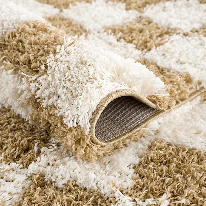BoutiqueRugs Atira Modern Checkered Shag Rug - High Pile Fluffy Shaggy Carpet for Hallway, Nursery, Playroom, Girls Boys Room - Yellow, Cream, White, Mustard - 2'7" x 7'3" (2x8)