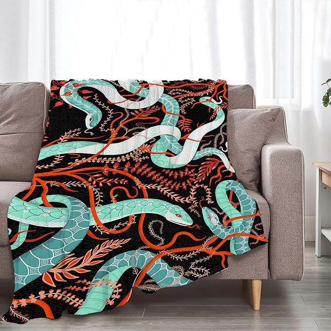 Snake Throw Blanket for Women, Men & Kids - Soft, Warm & Cozy Fleece Blanket for Couch, Sofa & Bed - 80"x60"