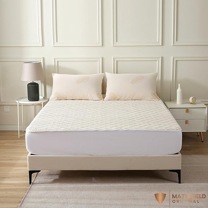 Luxury Quilted Organic Cotton Mattress Protector Queen - 380 GSM Waterproof & Breathable Pad - Deep Pocket Fitted Cover - Soft & Silent Protection