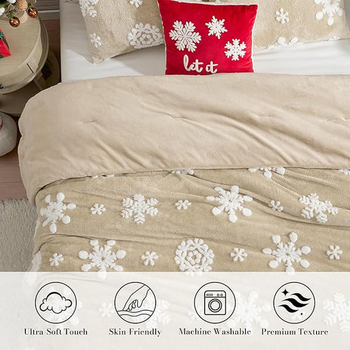 Amélie Home Christmas Comforter Set King, Beige Snowflake Comforter Set, Super Soft Fluffy Fleece Bedding Set for Winter, 3 Pieces, 1 Cozy Comforter and 2 Pillowcases
