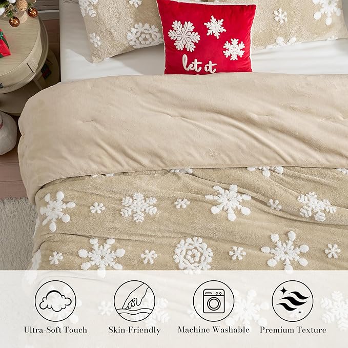 Amélie Home Christmas Comforter Set Queen, Beige Snowflake Comforter, Fluffy Fleece Comforter Set, Super Soft &Fluffy Plush Bedding Set for Winter, 3 Pieces, 1 Soft Comforter and 2 Pillow Shams