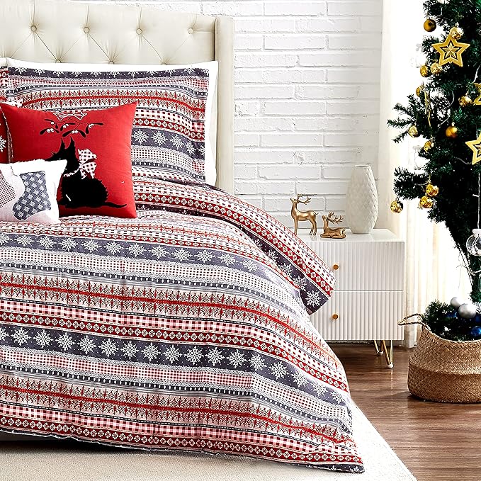 Southshore Fine Living, Inc. Christmas Comforter Set, Twin Size Holiday Bedding Set 5-Piece Cute & Cozy Comforter w/Throw Pillows & Shams, Twin/Twin XL Reversible Red Checkered Over Snowflake Print